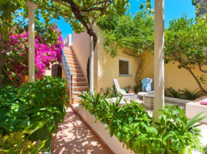  Casa Bibi para 6, con jardín y terrazas en Alcudia  Алькудиа